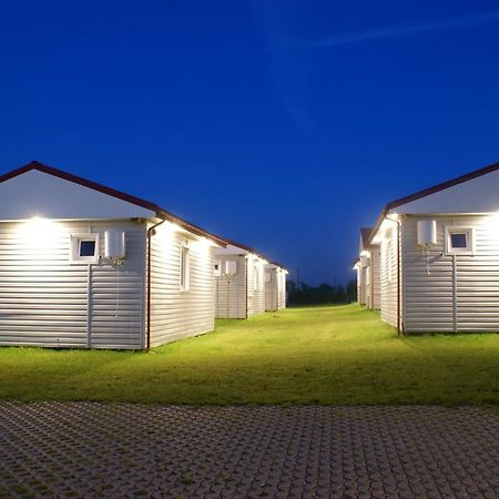 Cuma Camp Villa Sarbinowo Exterior photo