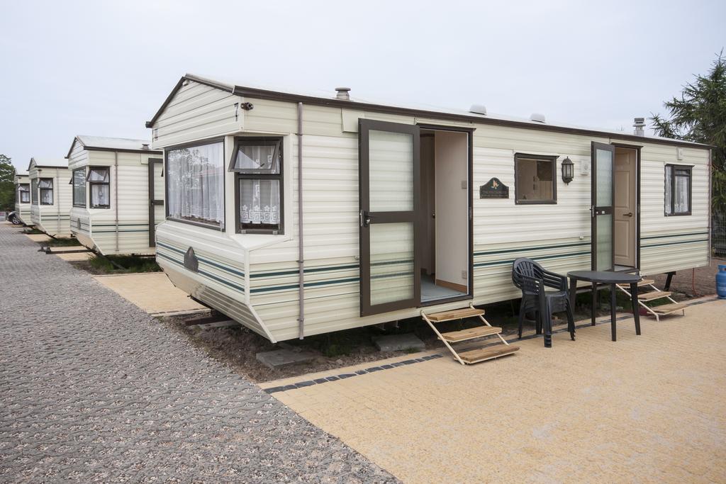 Cuma Camp Villa Sarbinowo Exterior photo