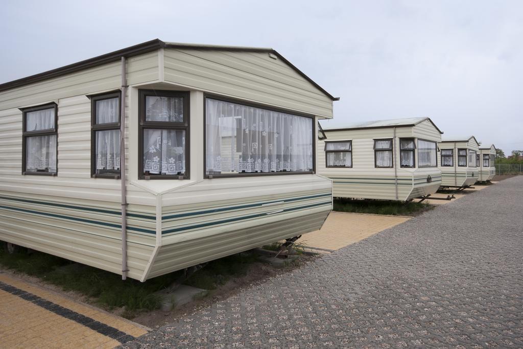 Cuma Camp Villa Sarbinowo Exterior photo